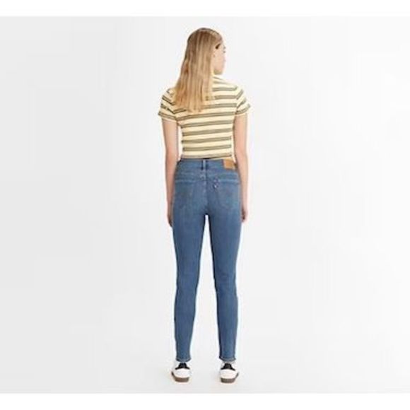 LEVE’S 721 HIGH RISE SKINNY WOMEN'S JEANS W24 / L30. - Picture 11 of 16